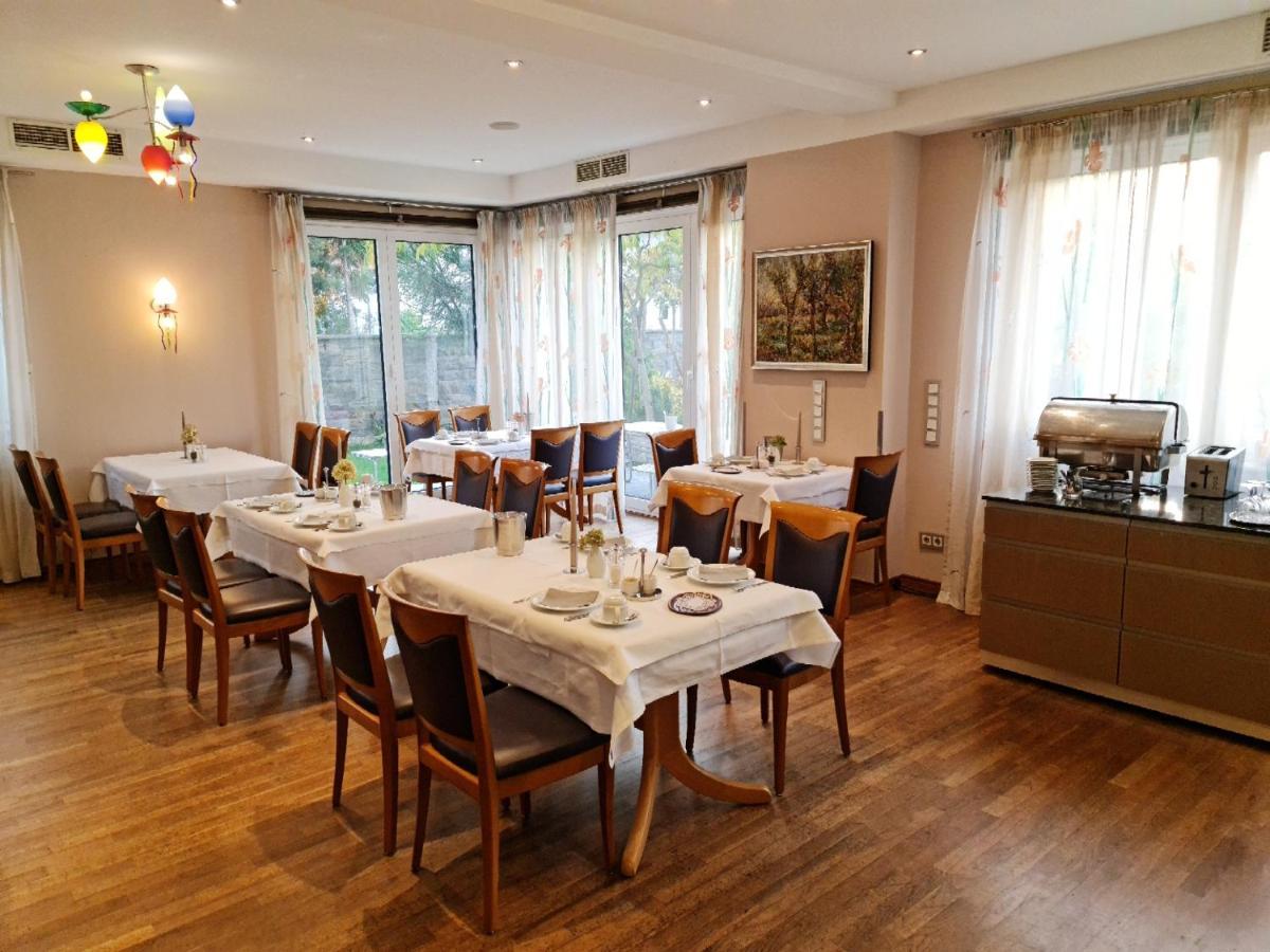 Hotel Restaurant Felix Bensheim Ngoại thất bức ảnh