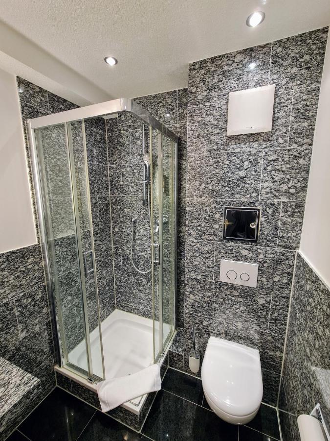 Hotel Restaurant Felix Bensheim Ngoại thất bức ảnh